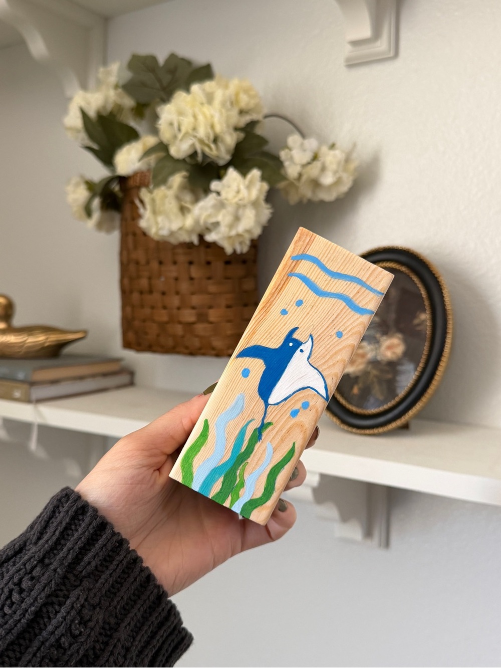 Manta Ray whiteboard eraser